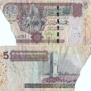 2004, 5 dinars (P-69b) - Libia
